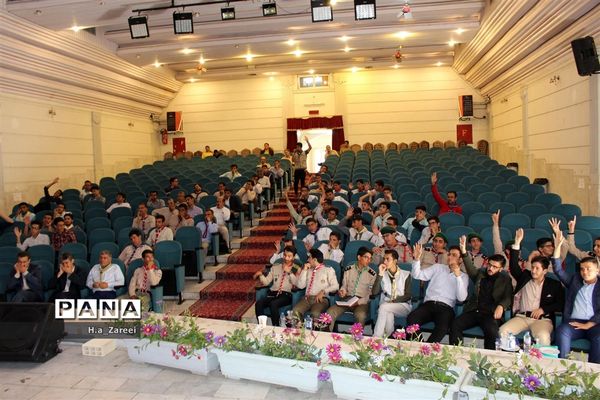 نشست مشترک مجامع اعضا،مربیان و شوراهای دانش‌آموزی اصفهان