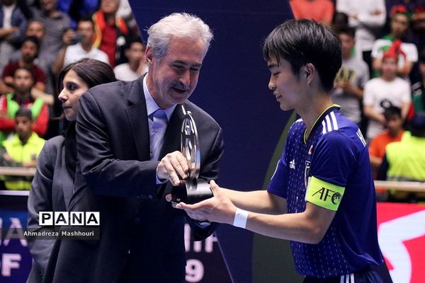 جشن اختتامیه فوتسال زیر 20 سال آسیا یا قهرمانی ژاپن