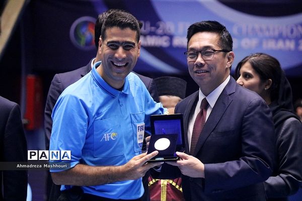 جشن اختتامیه فوتسال زیر 20 سال آسیا یا قهرمانی ژاپن