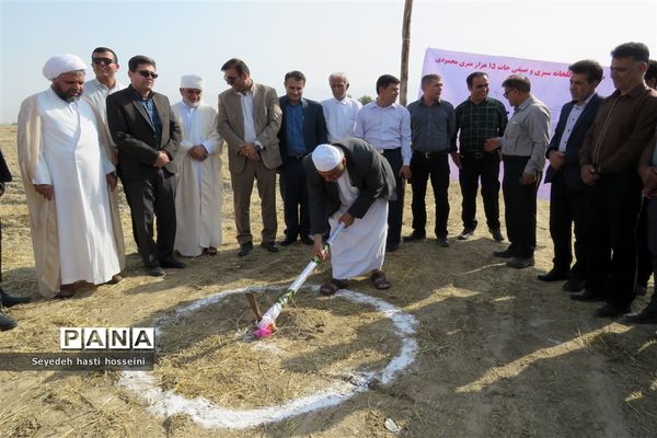 کلنگ‌زنی گلخانه ۱.۵ هکتاری با اعتبار ۳۶ میلیارد ریال در بخش گله‌دار