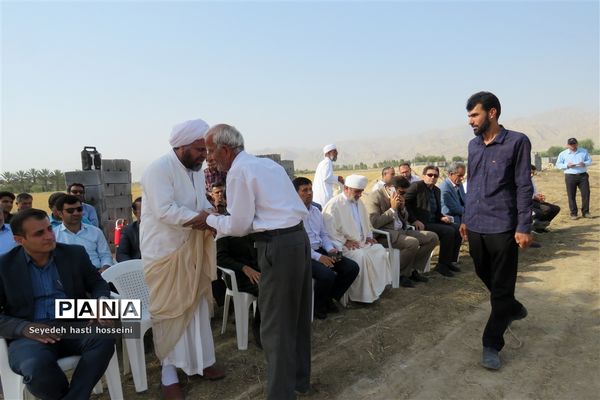 کلنگ‌زنی گلخانه ۱.۵ هکتاری با اعتبار ۳۶ میلیارد ریال در بخش گله‌دار