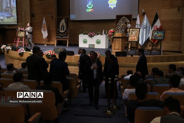 اختتامیه هفدهمین دوره مسابقات علمی کاربردی هنرجویان کاردانش استان خراسان رضوی