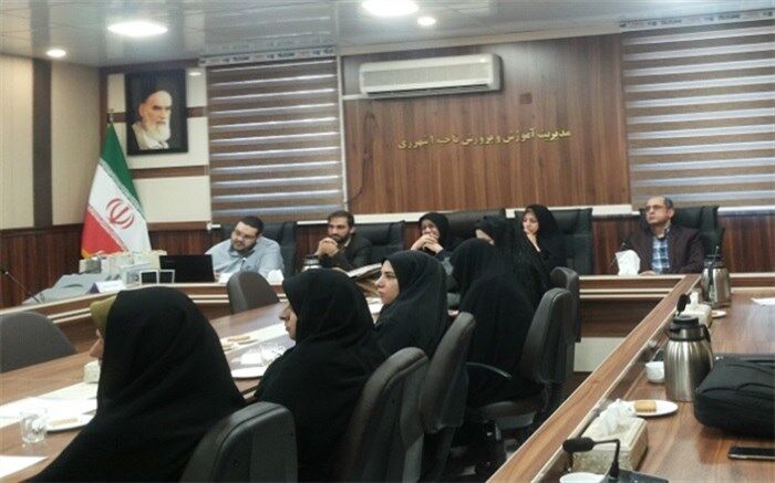 برگزاری جلسه دفاعیه و ارائه گزارش های اقدام پژوهشی  فرهنگیان شهرری