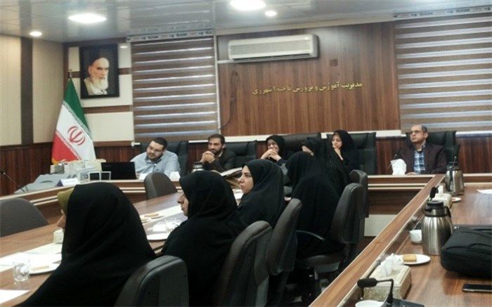 برگزاری جلسه دفاعیه و ارائه گزارش های اقدام پژوهشی  فرهنگیان شهرری