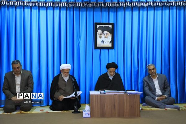 دیدار اعضای شورای هماهنگی مبارزه با مواد مخدر استان با نماینده ولی فقیه