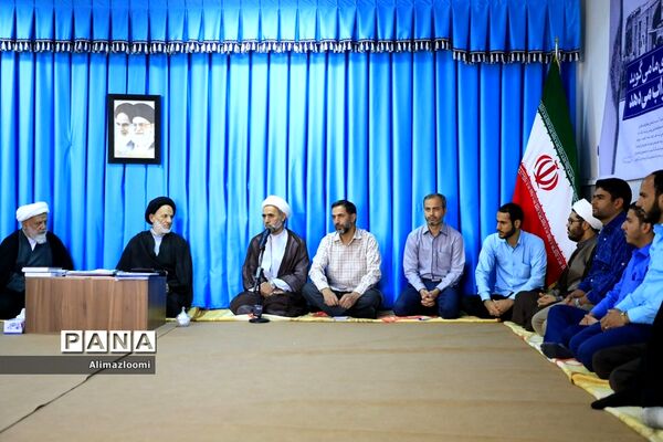 دیدار مسئولان روابط عمومی و اطلاع رسانی نواحی سپاه انصارالرضا(ع) خراسان جنوبی با نماینده ولی فقیه