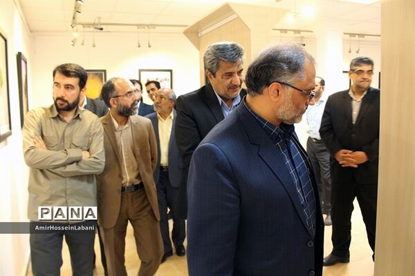 افتتاح نمایشگاه گرافیک طوفان شن