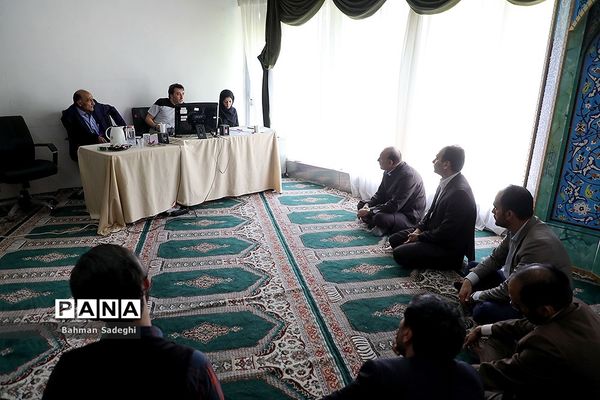 بازدید مدیرکل فرهنگی هنری  از دبیرخانه جشنواره فرهنگی هنری