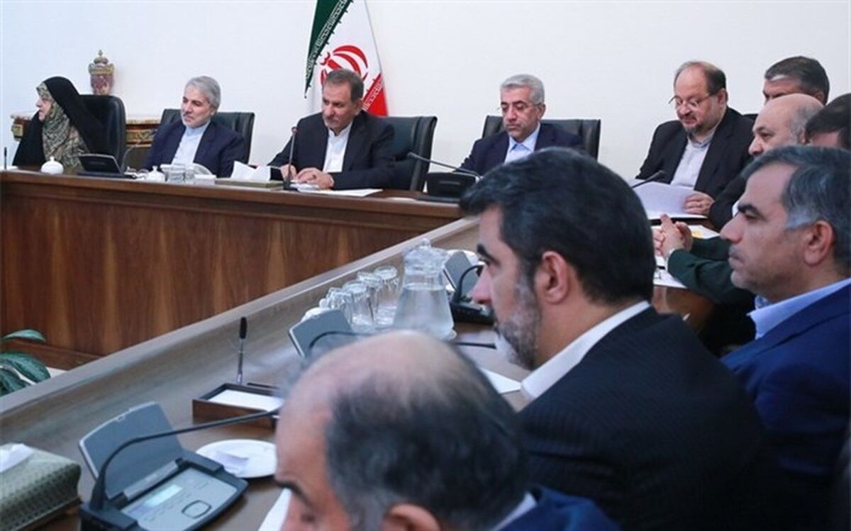 جهانگیری: نیازمند جراحی اقتصادی هستیم