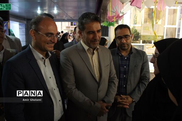 نمایشگاه دستاوردهای مدارس خیرساز استان تهران