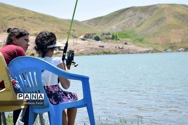 اولین جشنواره ماهیگیری با قلاب در سد سهند هشترود