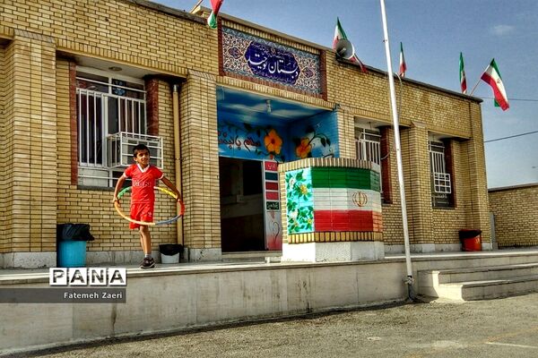 لامرد پیشتاز در نوسازی و بازسازی مدارس