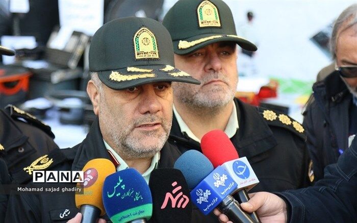 بازداشت و عزل 2 مامور متخلف در ماجرای درگیری با دختری در تهرانپارس