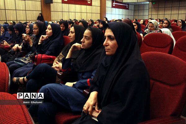 آیین اختتامیه هشتمین جشنواره نوجوان سالم شهرستان‌های استان تهران