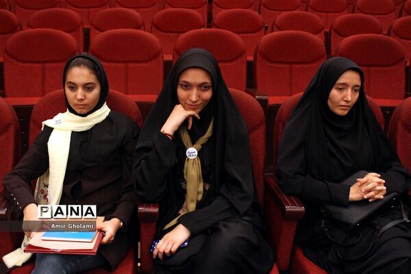 آیین اختتامیه هشتمین جشنواره نوجوان سالم شهرستان‌های استان تهران
