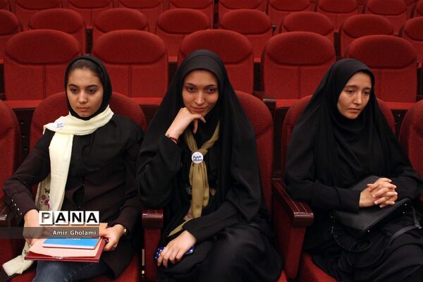 آیین اختتامیه هشتمین جشنواره نوجوان سالم شهرستان‌های استان تهران