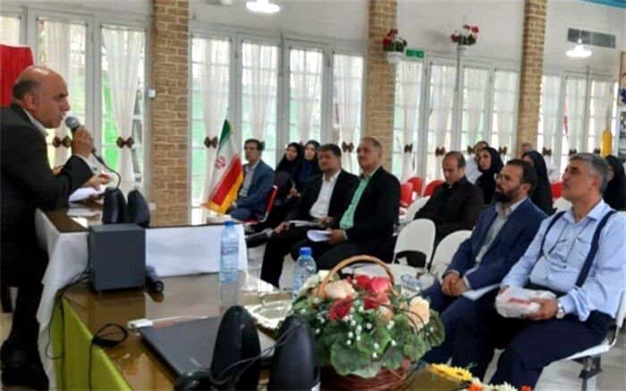 برگزاری همایش مشترک مدیران و روسای انجمن اولیا و مربیان واحدهای آموزشی اسلامشهر