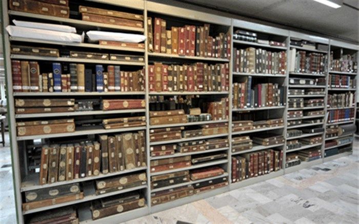 نگهداری 700 نسخه خطی و چاپ سنگی نفیس از آثار امام جعفر صادق(ع) در مخزن کتب خطی کتابخانۀ مرکزی آستان قدس رضوی