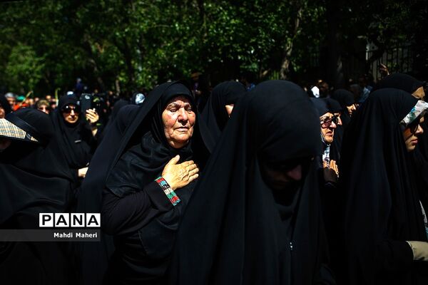 تشییع پیکر ۱۵۰ شهید دفاع مقدس