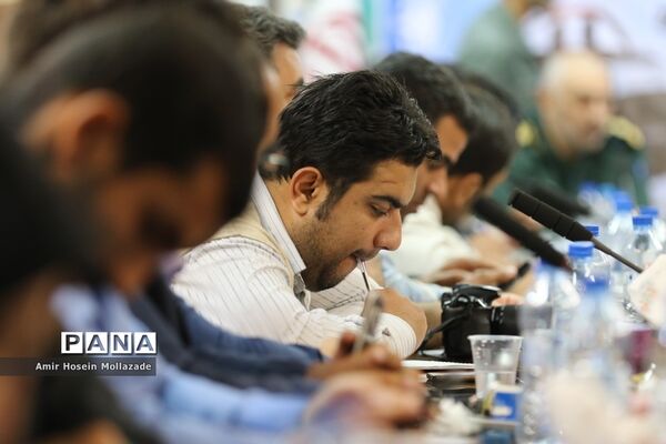 نشست خبری فرمانده قرارگاه راهیان نور سپاه و بسیج در ارومیه