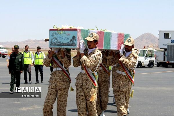 استقبال از شهدای گمنام در بیرجند