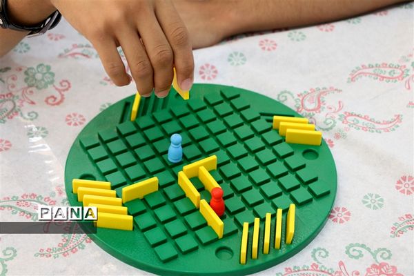 دومین دوره المپیاد کشوری بازی های فکری سرگرمی دانش‌آموزان پسر در شیراز