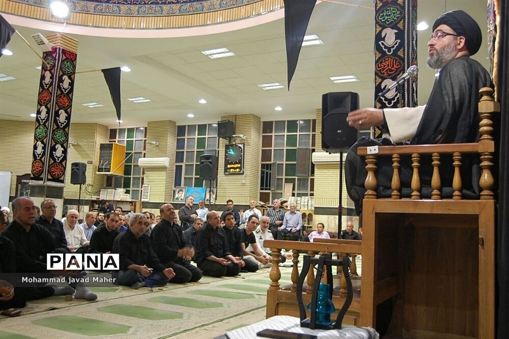 مراسم شب شهادت امام صادق(ع) در مسجد جامع شهرقدس