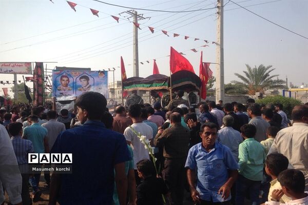 مراسم تشیع پیکر دو شهید گمنام دفاع مقدس درتیرور میناب
