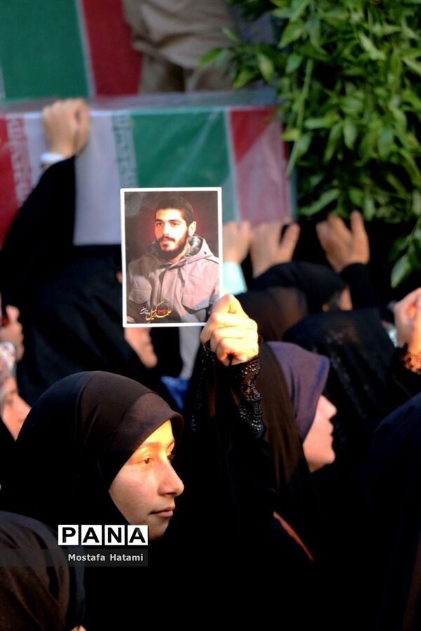 تشیع پیکر مطهر 10 شهید گمنام در خراسان شمالی