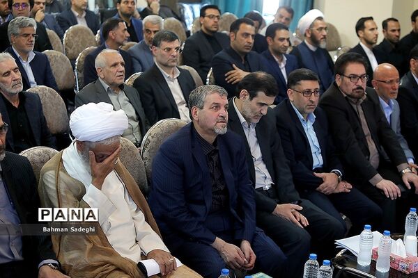 مراسم ختم مرتضی صفاری نطنزی