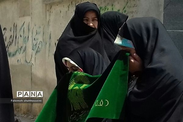 حضور کاروان خادمین آستان قدس رضوی در فیروزکوه