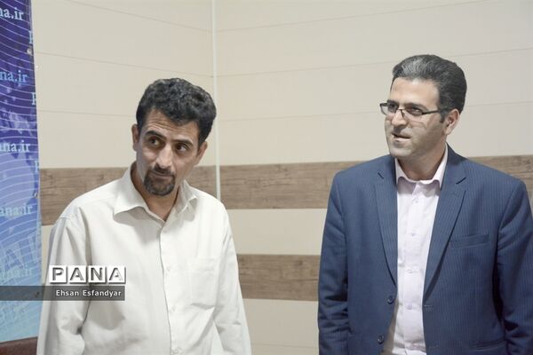 حضور  زهرا بیرامی(دختر ژله ای ) در دفتر خبرگزاری پانا آذربایجان شرقی