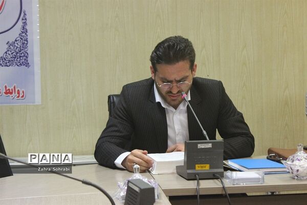 نشست مجمع مشورتی جوانان در اسلامشهر
