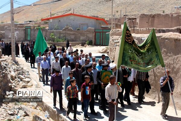 بدرقه کاروان زیرسایه خورشید از شهرستان درمیان