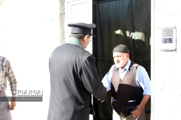 کاروان زیرسایه خورشیددر هنگ مرزی و مناطق سیل زده شهرستان درمیان خراسان جنوبی