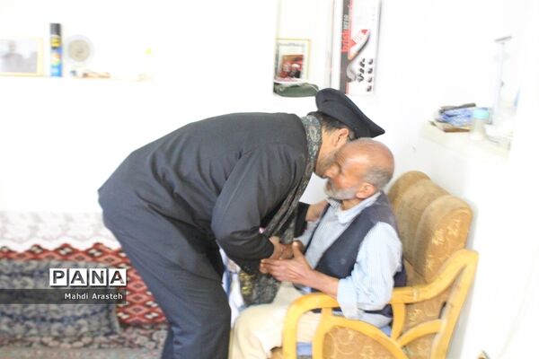 کاروان زیرسایه خورشیددر هنگ مرزی و مناطق سیل زده شهرستان درمیان خراسان جنوبی