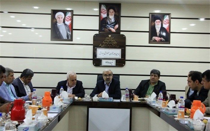 دهیاری ها و شهرداری ها در زمینه ثبت سندهای مربوط به زمین های متعلق به آموزش و پرورش همکاری کنند