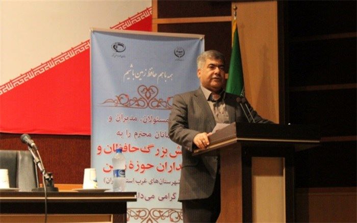 فرماندار اسلامشهر: پس از پیروزی انقلاب بزرگترین مبارزات را در زمینه ساخت و سازهای غیر مجاز داشتیم