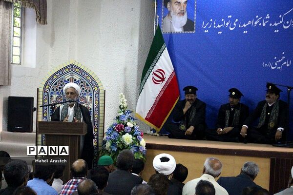 دیدار نماینده ولی فقیه و امام جمعه شهرستان بیرجند با کاروان حرم بارگاه رضوی