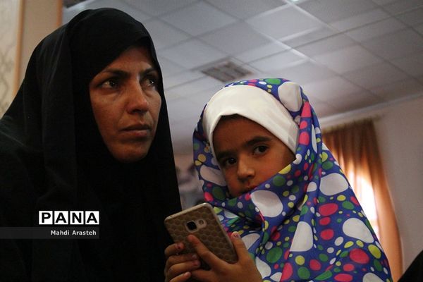 ورود کاروان زیرسایه خورشید مراسم جشن بانوان خادم‌یار رضوی در شهرستان بیرجند