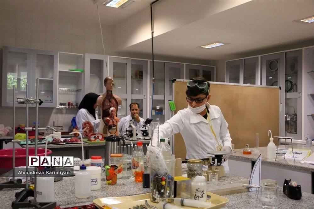 برگزاری مرحله استانی پنجمین جشنواره نوجوان خوارزمی در شیراز