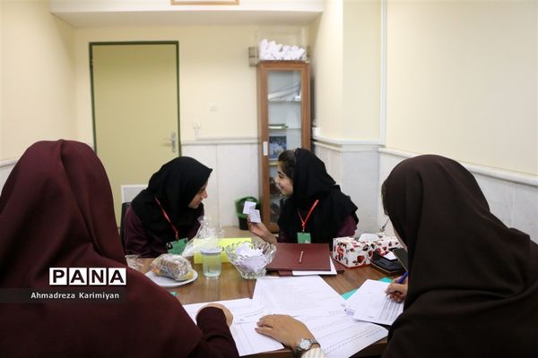 برگزاری مرحله استانی پنجمین جشنواره نوجوان خوارزمی در شیراز