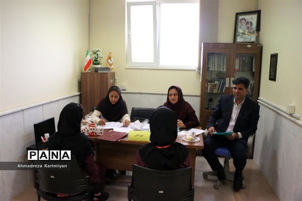 برگزاری مرحله استانی پنجمین جشنواره نوجوان خوارزمی در شیراز