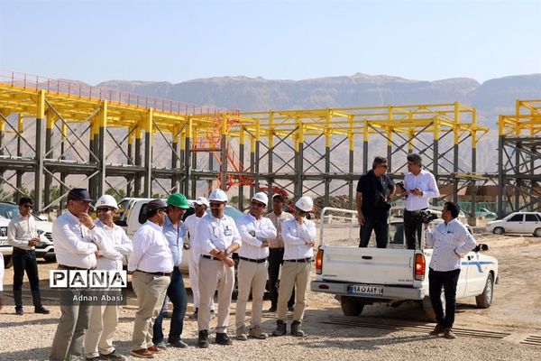بازدید اسحاق جهانگیری از پالایشگاه های شهرستان مُهر