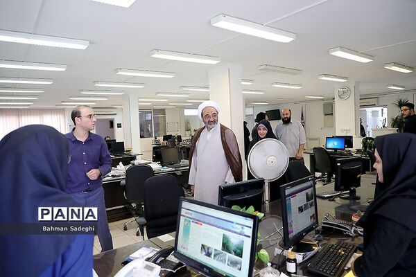 بازدید رئیس سازمان پژوهش و برنامه ریزی آموزشی آموزش و پرورش از خبرگزاری پانا