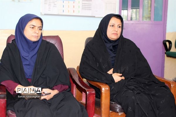 بازدید کارشناسان اداره‌کل آموزش و پرورش  و سازمان دانش آموزی استان بوشهراز پایگاه‌های اوقات فراغت تابستانی دانش آموزان منطقه آب پخش