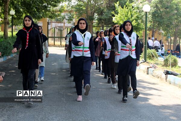 کارگاه مقدماتی دانش آموزان دختر تشکل پیشتازان استان البرز