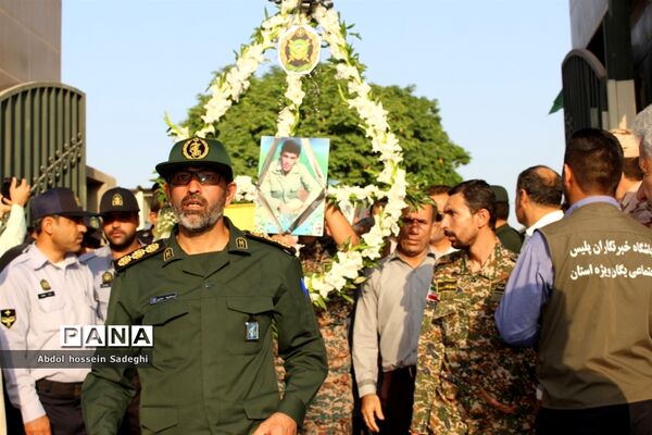 تشییع پیکر مطهر شهید غلامرضا سلیمی در بوشهر
