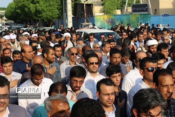 تشییع پیکر مطهر شهید غلامرضا سلیمی در بوشهر