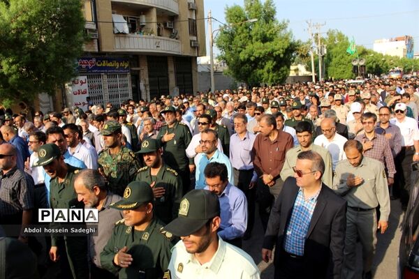 تشییع پیکر مطهر شهید غلامرضا سلیمی در بوشهر
